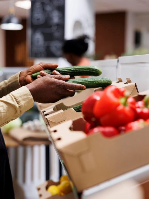 Aquagrico Farms delivers reliable agro-logistics solutions that bridge the gap between farms and markets.